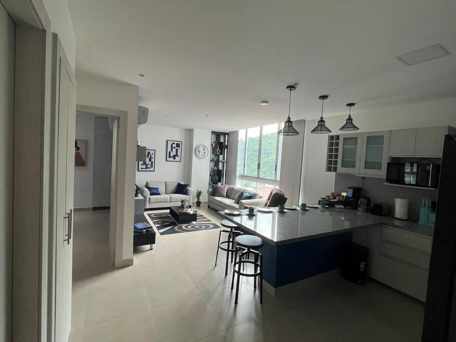 New Luxury Apartment With King - Size Bed Ceibos Guayaquil Dış mekan fotoğraf
